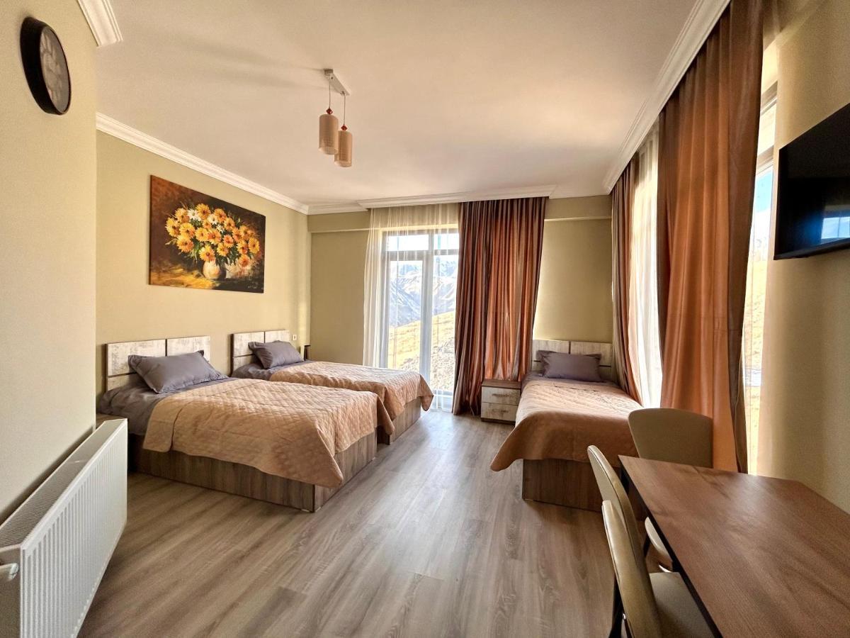 Dandelion Hotel Gudauri Ganisi Eksteriør bilde